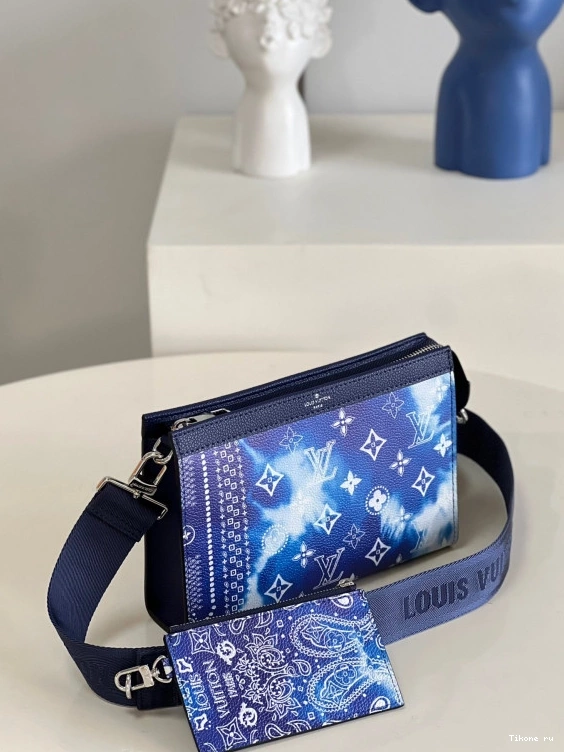 Cheap LOUIS VUITTON GASTON WEARABLE 0717